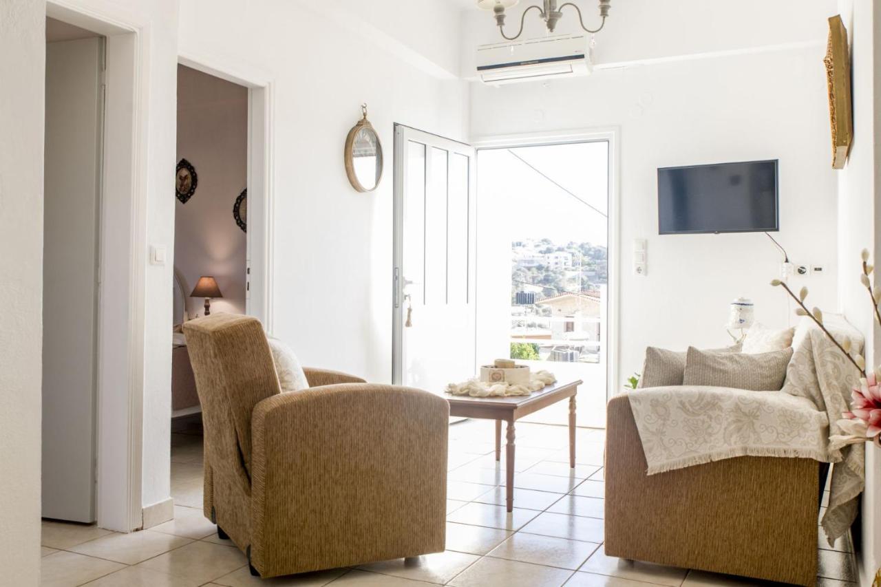 Chryso Apartment 卡米拉日 外观 照片